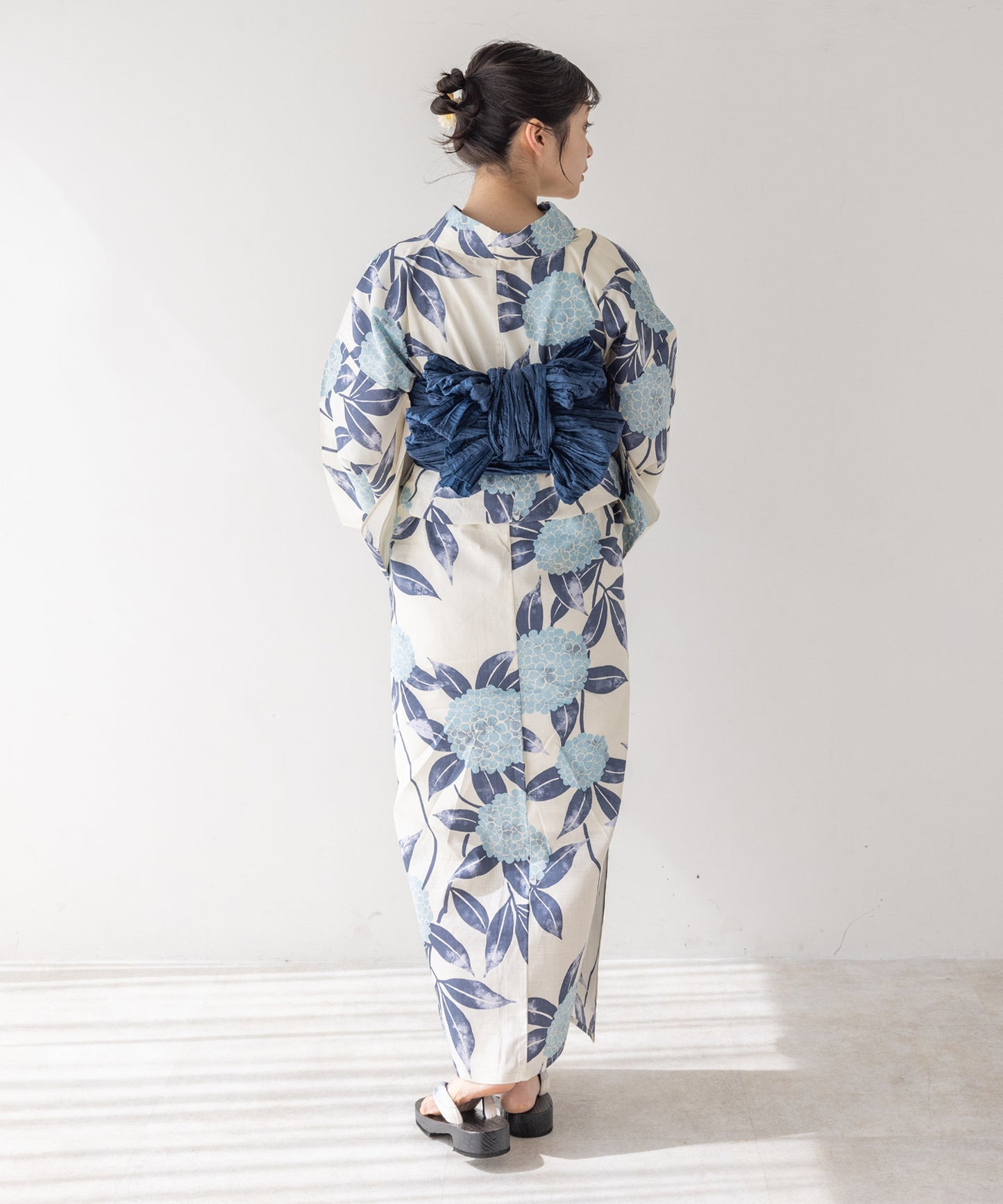 こだわり 浴衣 5点セット (浴衣/帯/下駄/腰紐/着付け冊子) ブルー 紫陽花 アジサイ