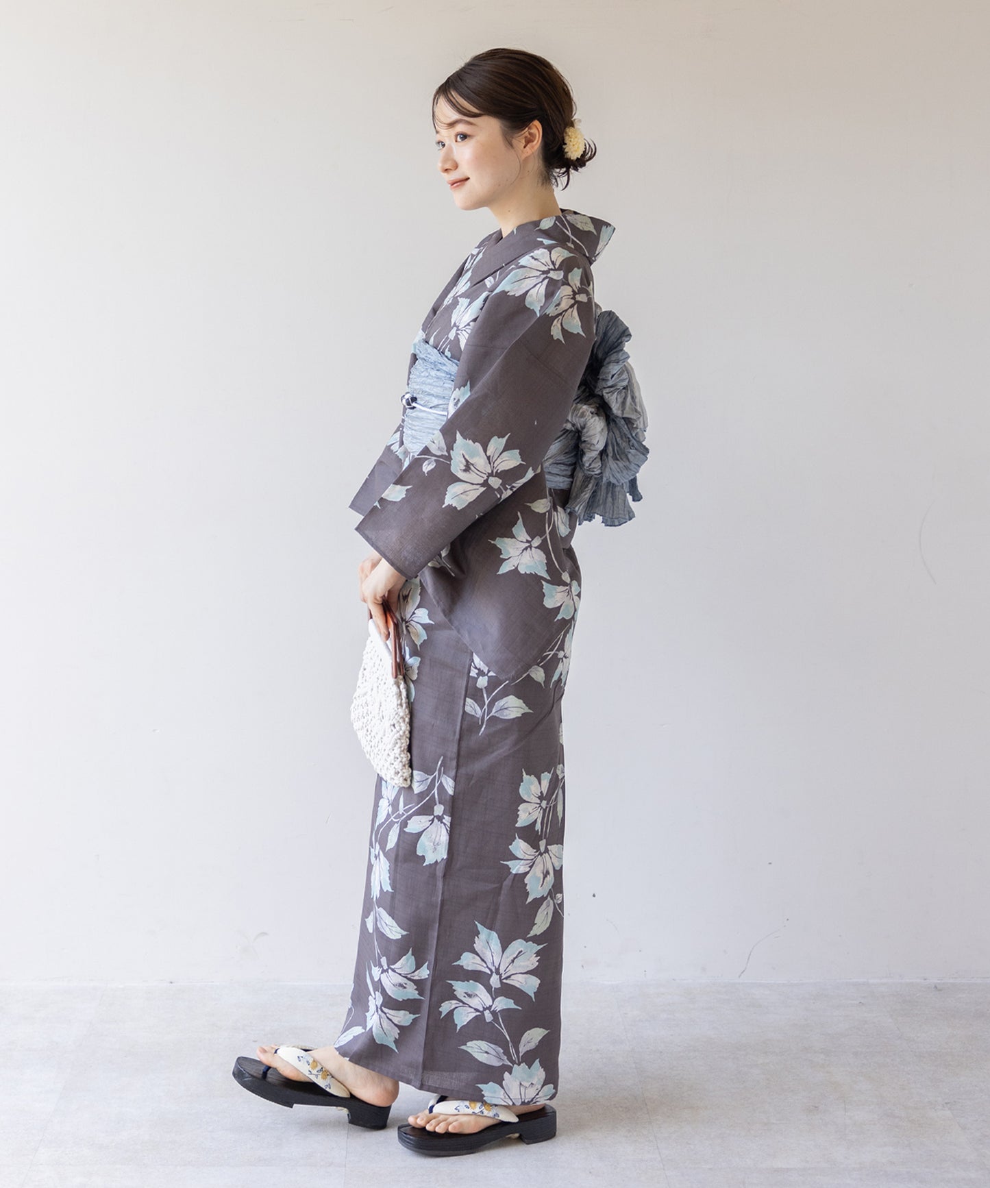 こだわり 浴衣 5点セット (浴衣/帯/下駄/腰紐/着付け冊子) グレー系 ブルー