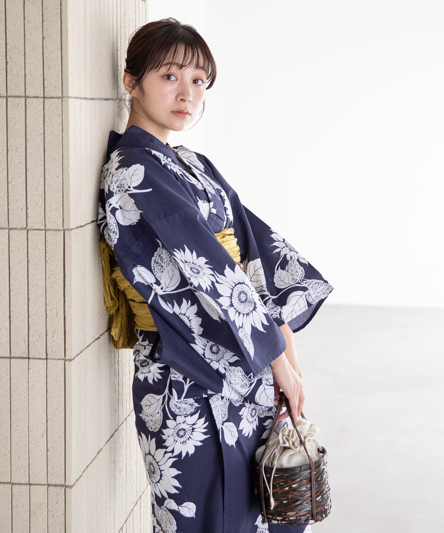 【ZOZO売切れ商品＊セール中】浴衣館グレース　こだわり浴衣5点セット　青・秋桜 涼彩の向日葵 こだわり浴衣5点セット (浴衣/帯/下駄/腰紐/着付け冊子