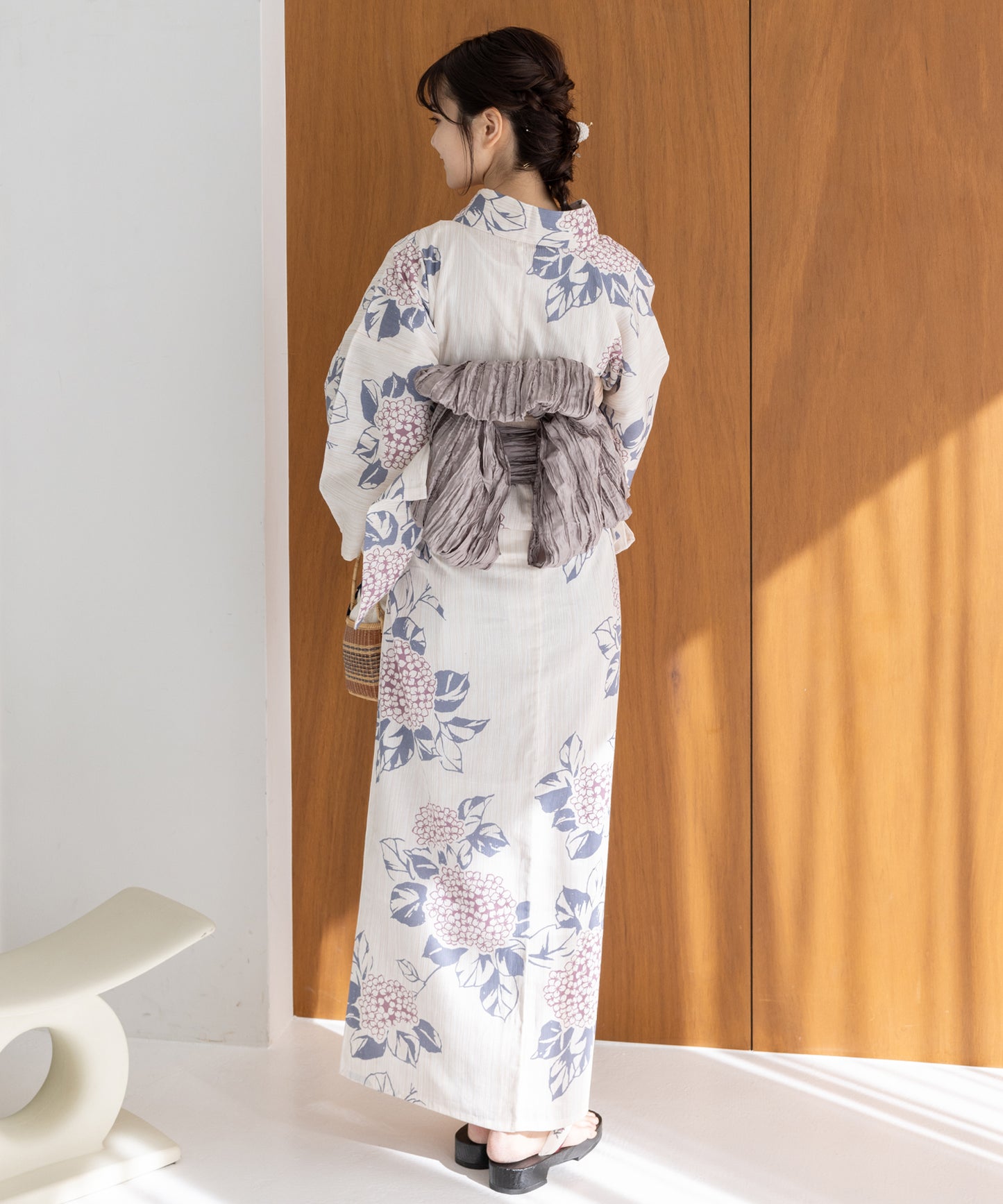 こだわり浴衣 5点セット (浴衣/帯/下駄/腰紐/着付け冊子) ※レース兵児帯は別売り 麻混 綿麻 楊柳生地 ラベンダー ライトピンク 紫陽花 アジサイ