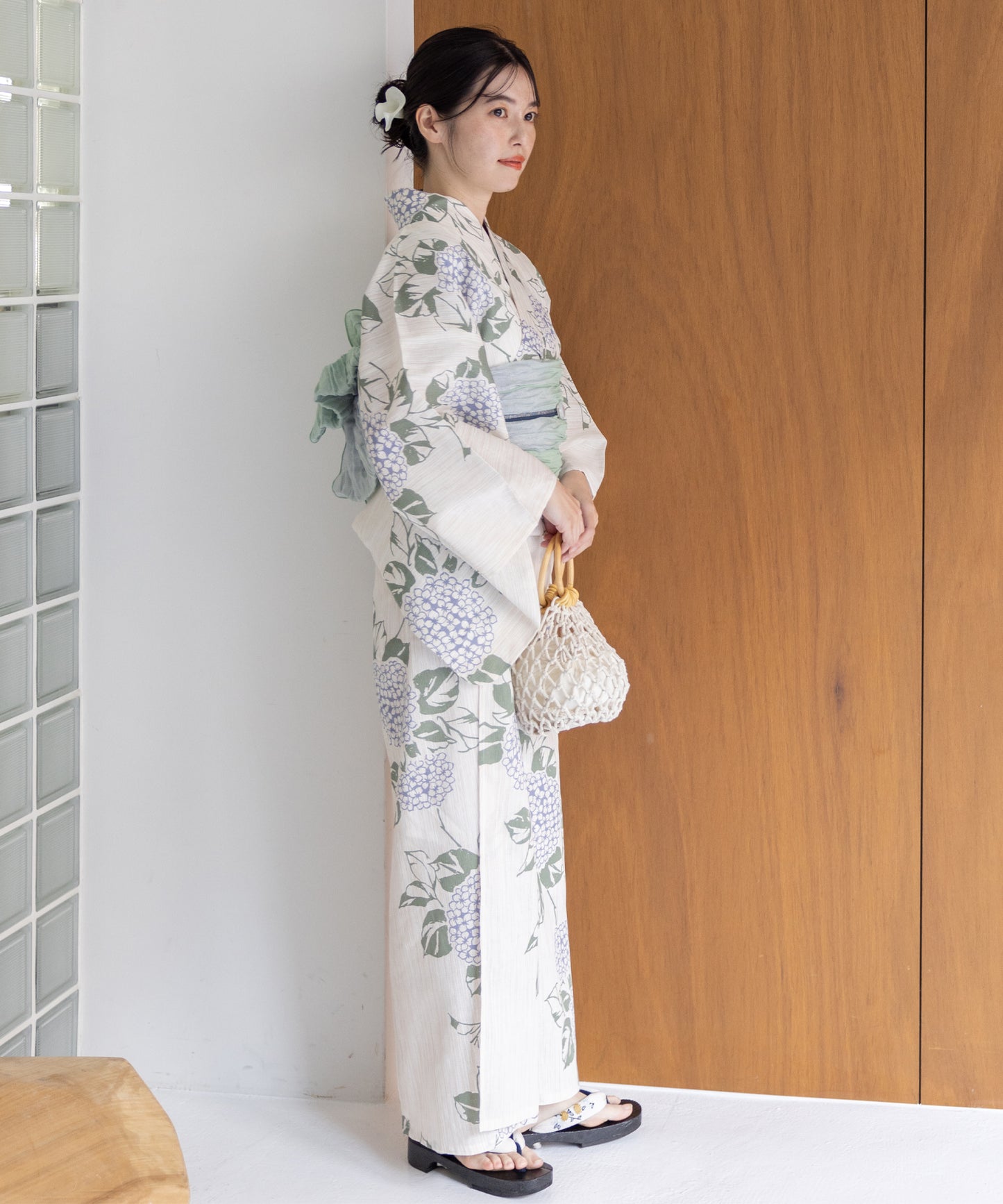 こだわり浴衣 5点セット (浴衣/帯/下駄/腰紐/着付け冊子) 麻混 綿麻 楊柳生地 サックスブルー グリーン 紫陽花 アジサイ