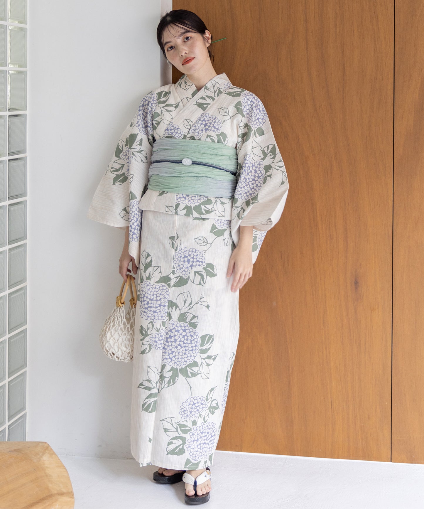 こだわり浴衣 5点セット (浴衣/帯/下駄/腰紐/着付け冊子) 麻混 綿麻 楊柳生地 サックスブルー グリーン 紫陽花 アジサイ
