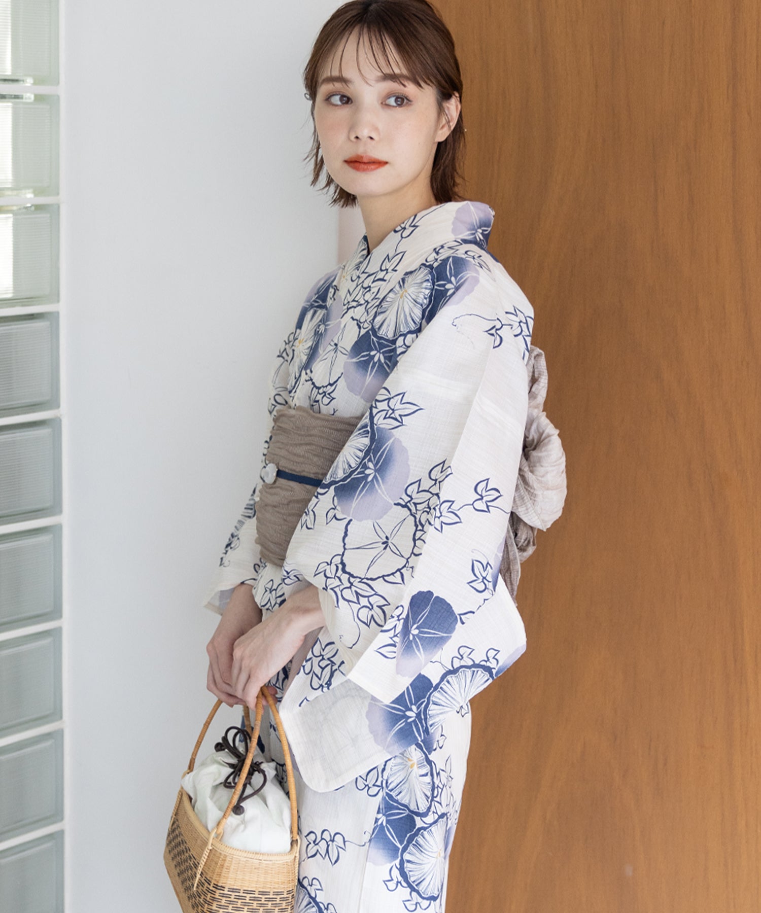 こだわり浴衣5点セット (浴衣/帯/下駄/腰紐/着付け冊子) 変わり織生地 ブルー ホワイト系 朝顔 アサガオ あさがお