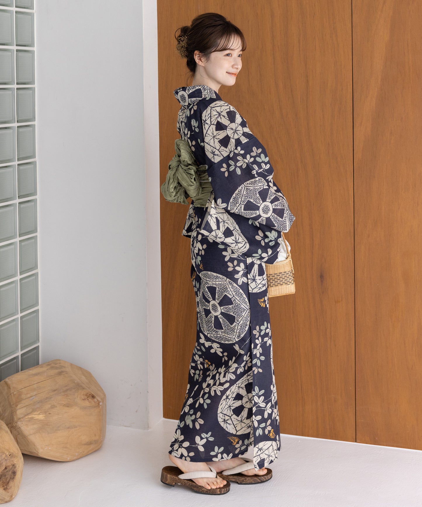 こだわり浴衣5点セット(浴衣/帯/下駄/腰紐/着付け冊子) 麻混 綿麻 先染め 生成 ブルー