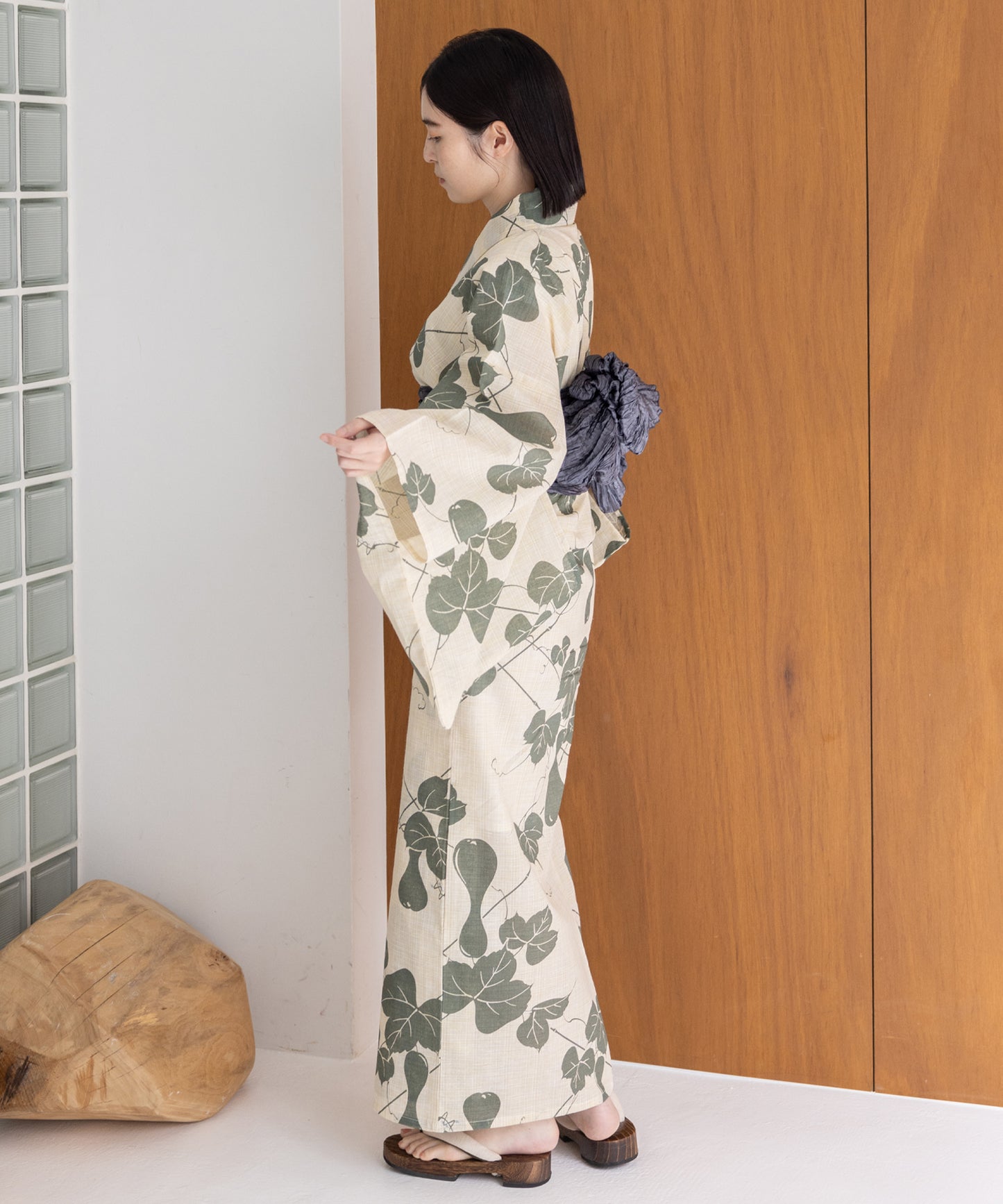 こだわり浴衣5点セット(浴衣/帯/下駄/腰紐/着付け冊子) 麻混 綿麻 先染め 生成 グリーン 瓢箪