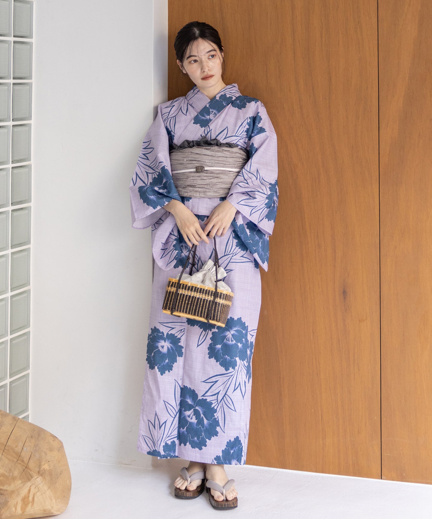 こだわり浴衣5点セット (浴衣/帯/下駄/腰紐/着付け冊子) 浴衣 レディース 浴衣 セット 変わり織生地 パープル ラベンダー ブルー
