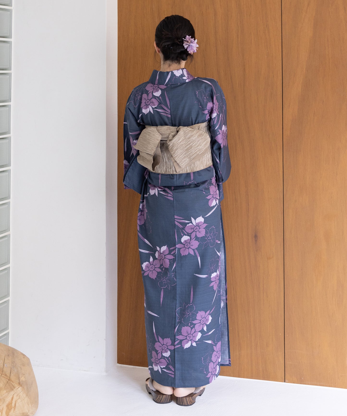 こだわり浴衣5点セット(浴衣/帯/下駄/腰紐/着付け冊子) 浴衣 レディース 浴衣 セット 変わり織生地 ネイビー 紺 パープル
