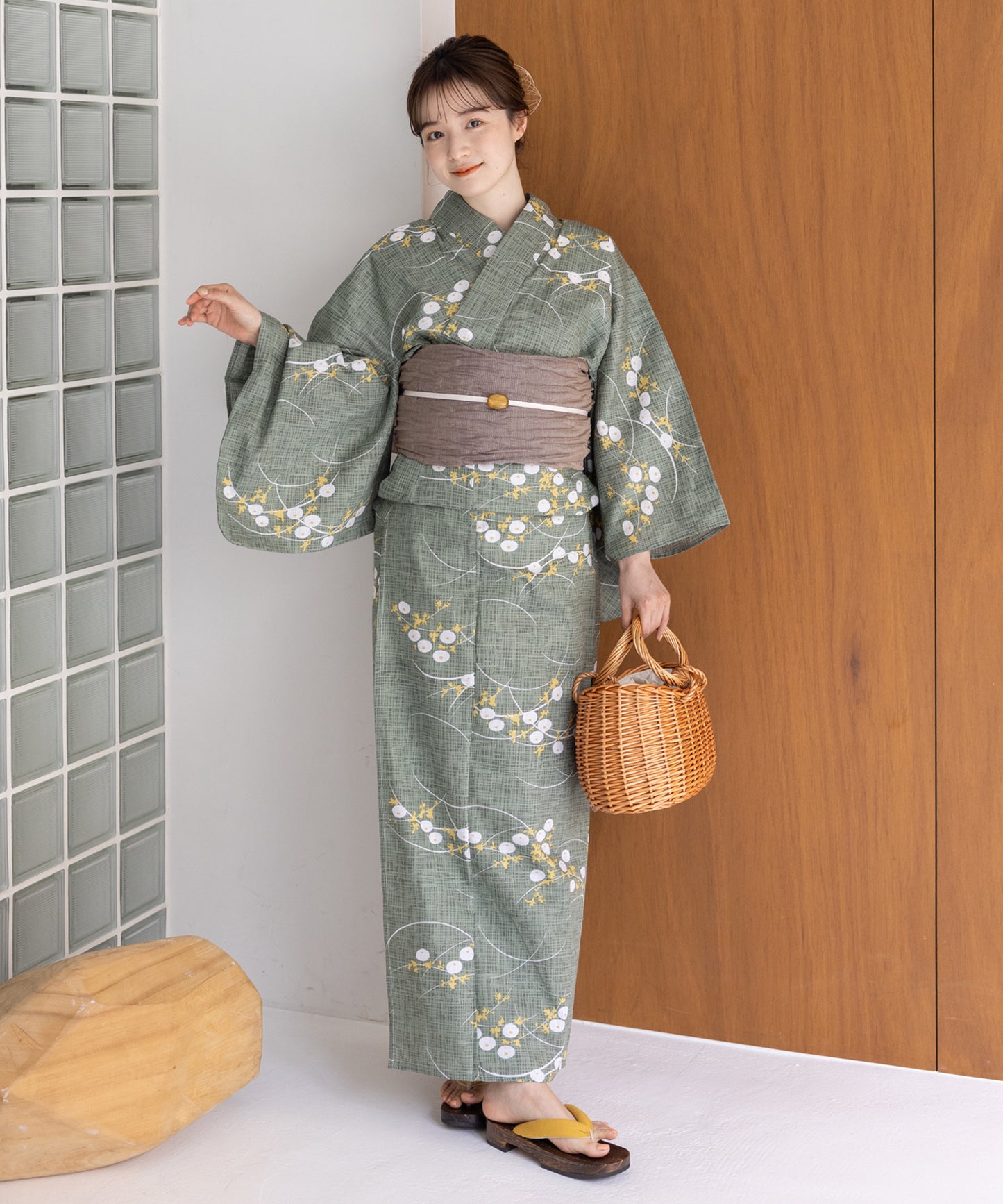 こだわり浴衣5点セット(浴衣/帯/下駄/腰紐/着付け冊子) 変わり織生地 グリーン 緑 露芝