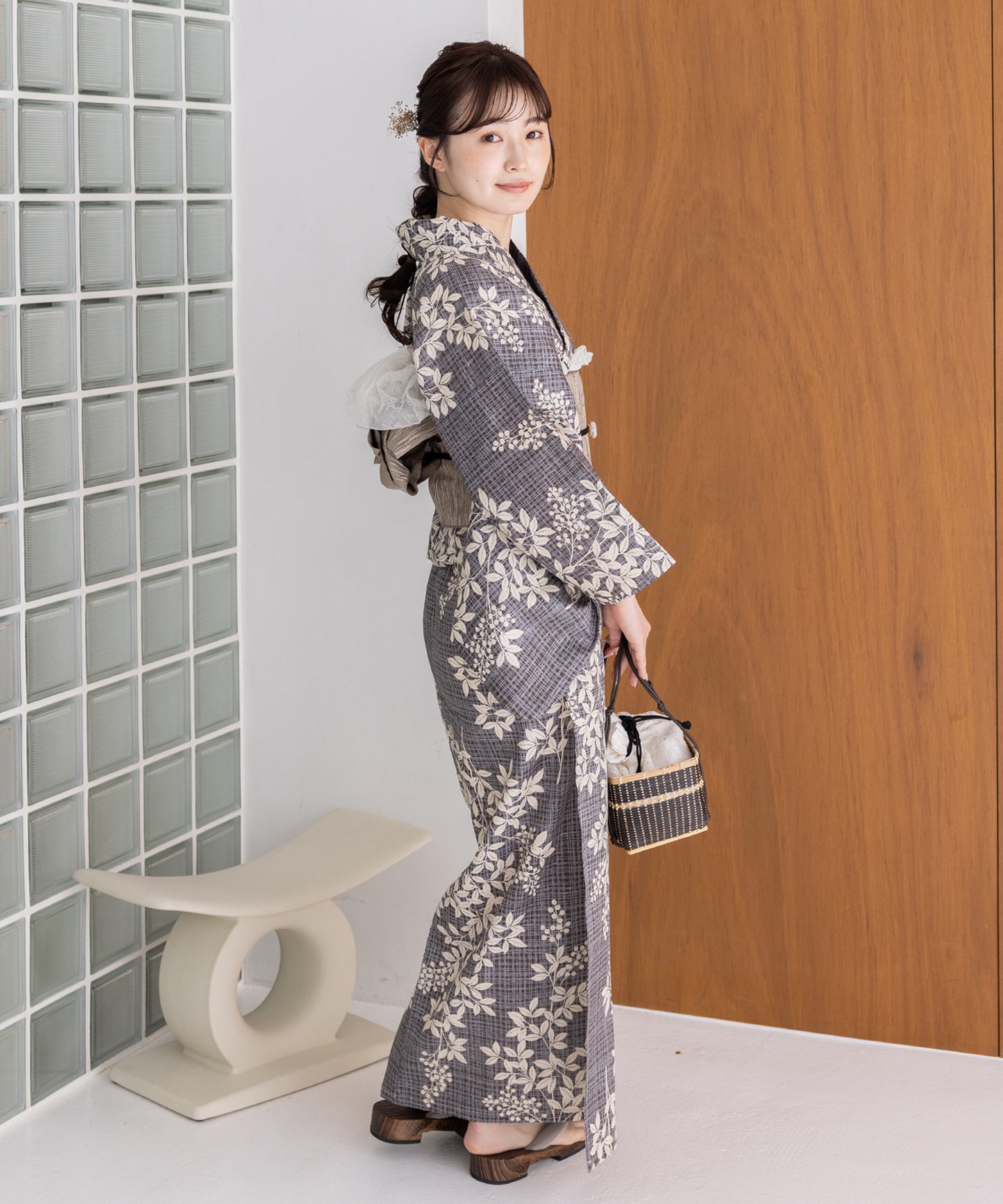 こだわり浴衣5点セット(浴衣/帯/下駄/腰紐/着付け冊子) 変わり織生地 ブラック 黒