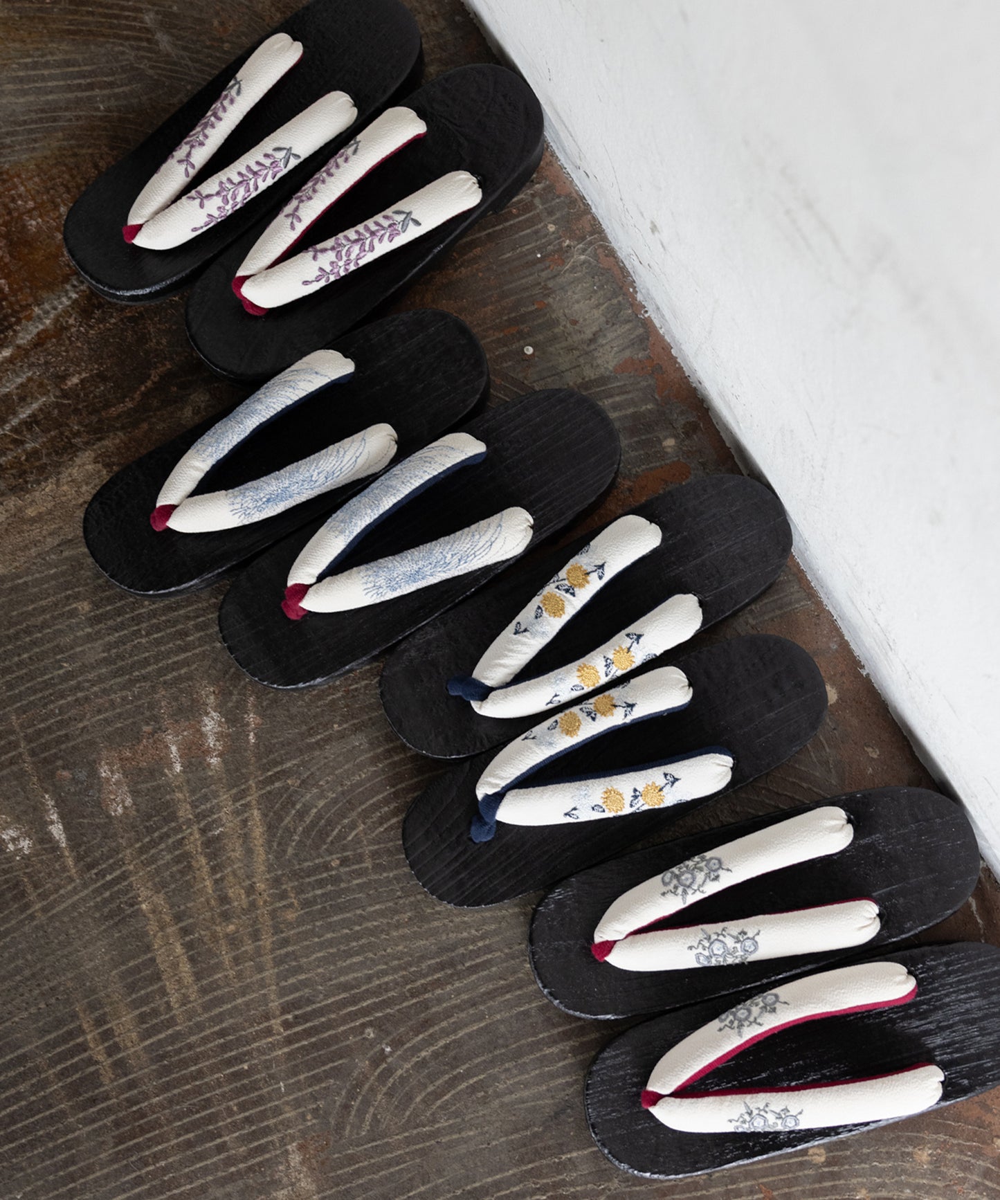 こだわり浴衣 5点セット (浴衣/帯/下駄/腰紐/着付け冊子) 麻混 綿麻 楊柳生地 ブルー 牡丹