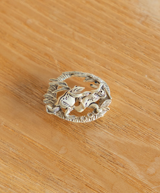 帯留め - 〈鳥獣戯画〉追いかけっこ -