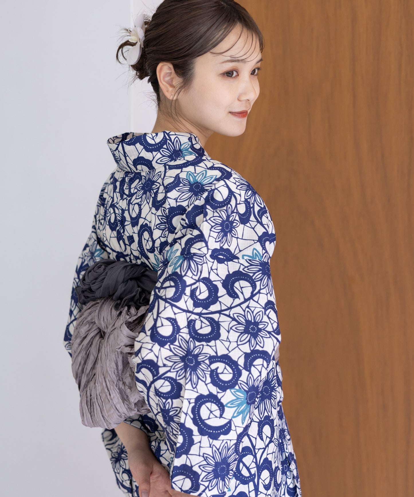 こだわり浴衣5点セット(浴衣/帯/下駄/腰紐/着付け冊子) 変わり織生地 ブルー ホワイト系