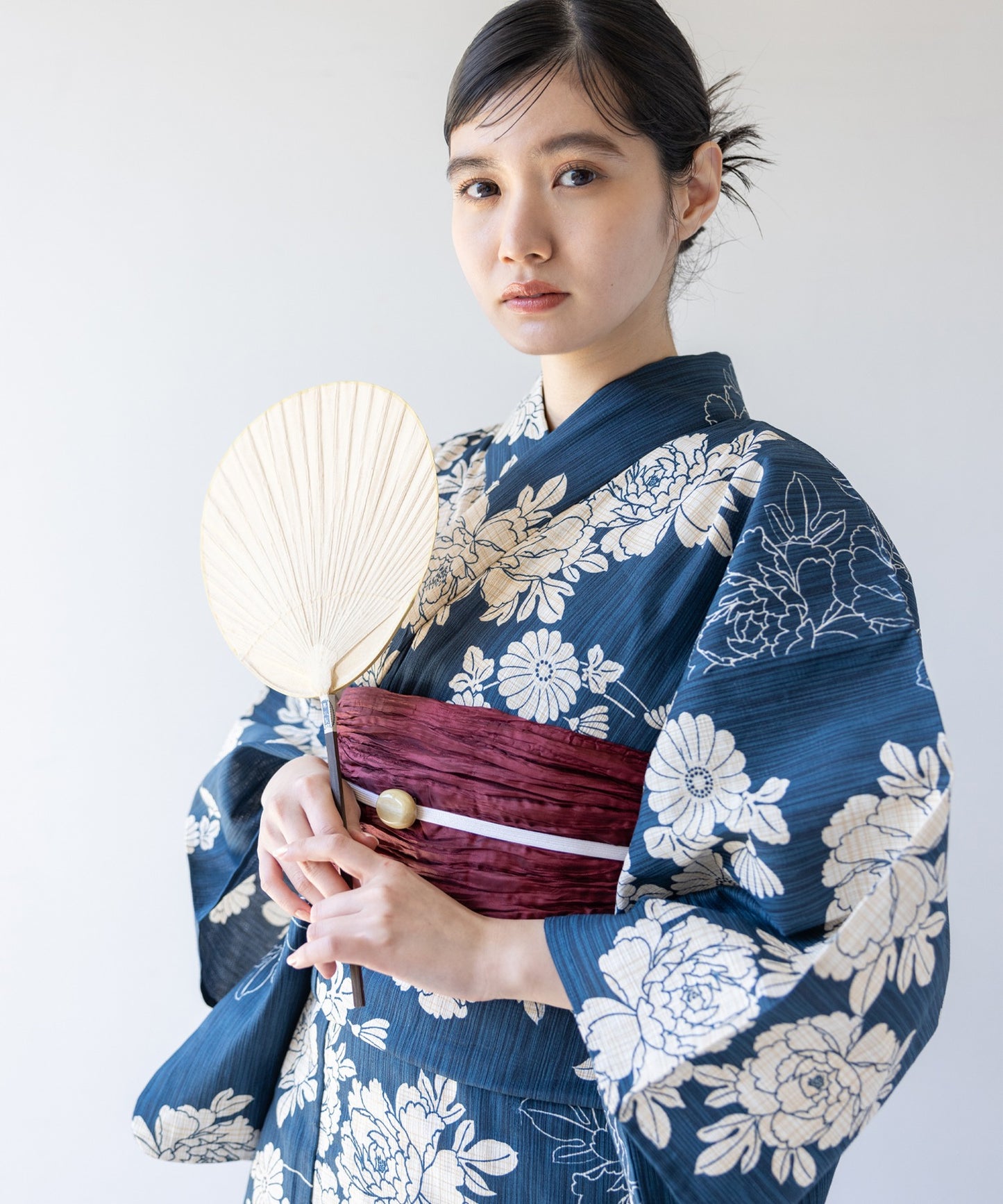 こだわり 浴衣 5点セット (浴衣/帯/下駄/腰紐/着付け冊子) 麻混 綿麻 ネイビー ブルーグリーン 牡丹 ボタン 菊