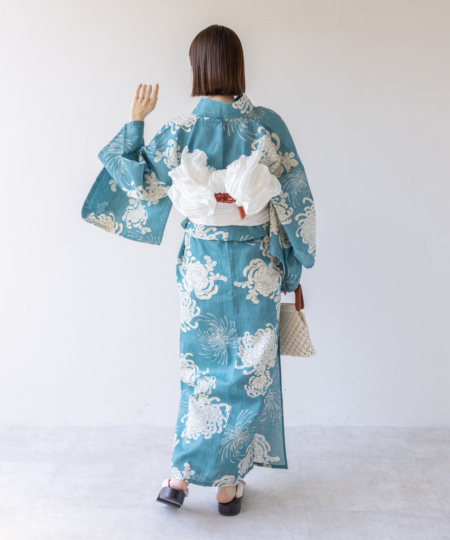 こだわり 浴衣 5点セット (浴衣/帯/下駄/腰紐/着付け冊子) 麻混 綿麻 ブルー ライトブルー 菊