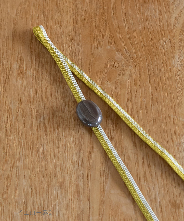 帯飾り white & brown (b)