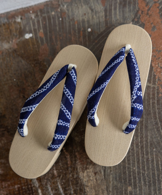 下駄 - 有松絞りの鼻緒 -