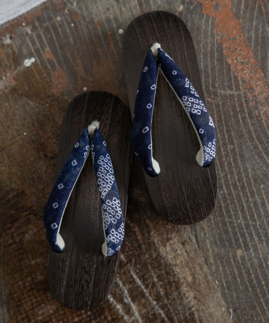 下駄 - 有松絞りの鼻緒 -