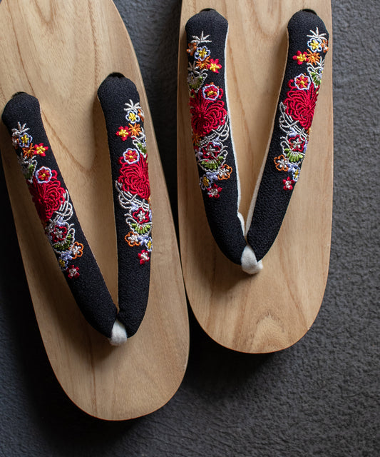 レディース浴衣下駄 白木台刺繍下駄シリーズB ブラック古典