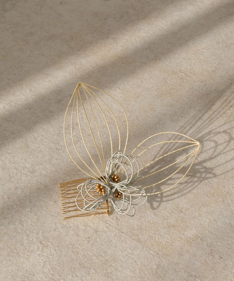 髪飾り 水引き 花と葉