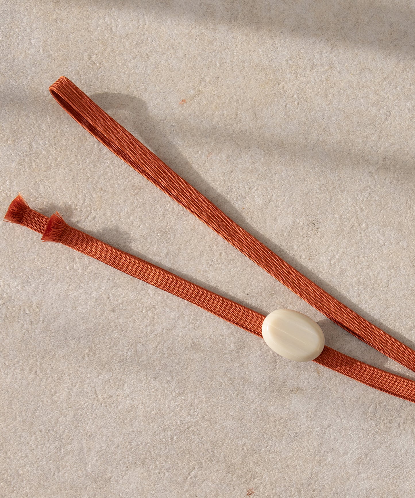 帯飾り white & brown