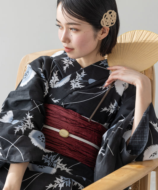 こだわり浴衣5点セット(浴衣/帯/下駄/腰紐/着付け冊子) 変わり織生地 ブラック 黒 アザミ あざみ