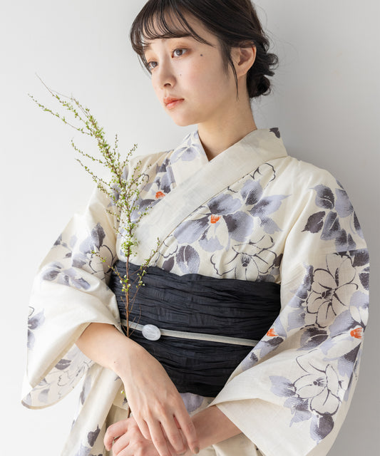 こだわり 浴衣 5点セット (浴衣/帯/下駄/腰紐/着付け冊子) スミクロ ホワイト系 椿