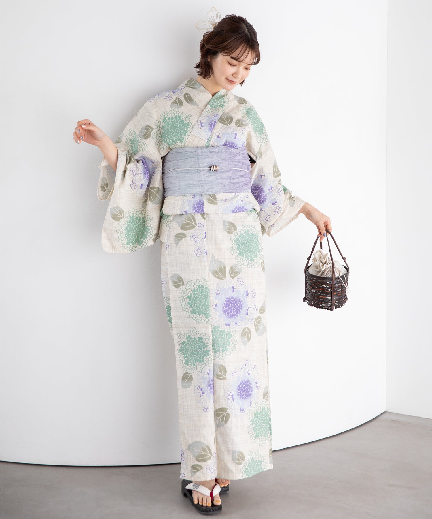 紫陽花の水映し こだわり浴衣5点セット (浴衣/帯/下駄/腰紐/着付け冊子