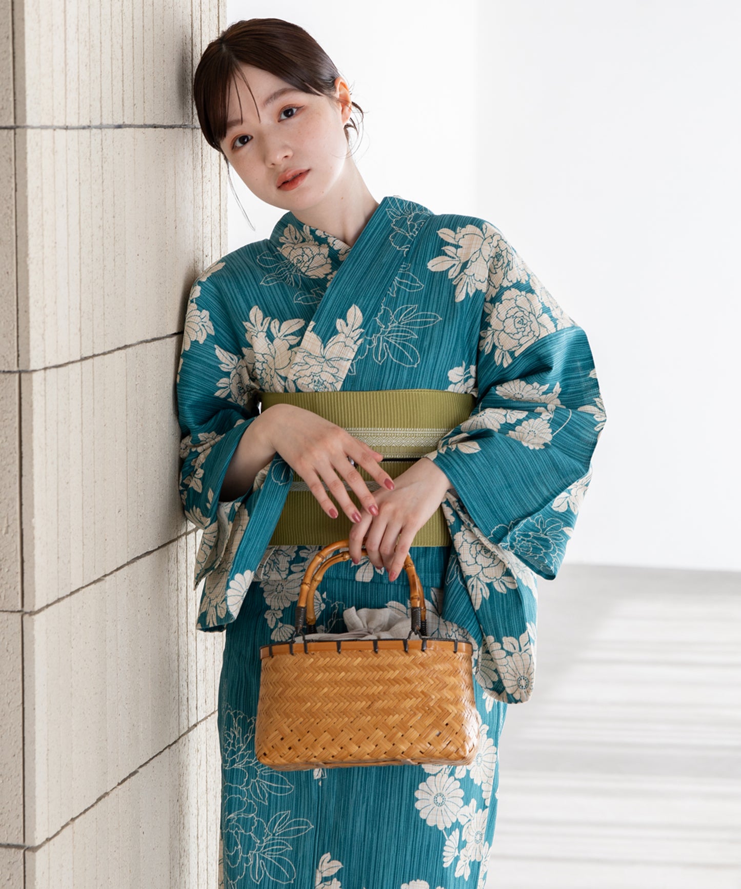 薄藍の花涼み こだわり浴衣5点セット (浴衣/帯/下駄/腰紐/着付け冊子)