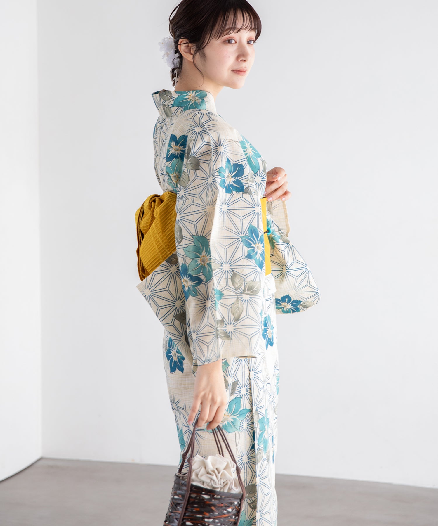 青涼の古典花文 こだわり浴衣5点セット (浴衣/帯/下駄/腰紐/着付け冊子