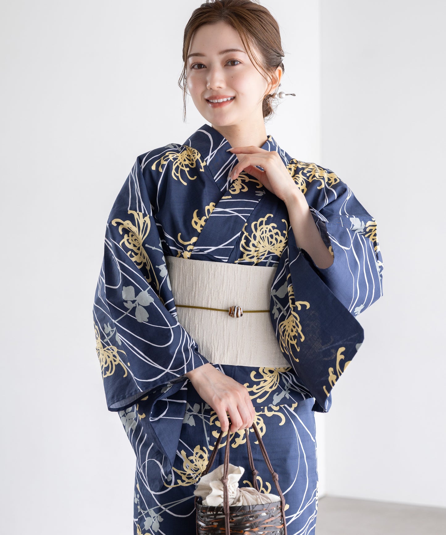 流水に乱菊 こだわり浴衣 5点セット (浴衣/帯/下駄/腰紐/着付け冊子)