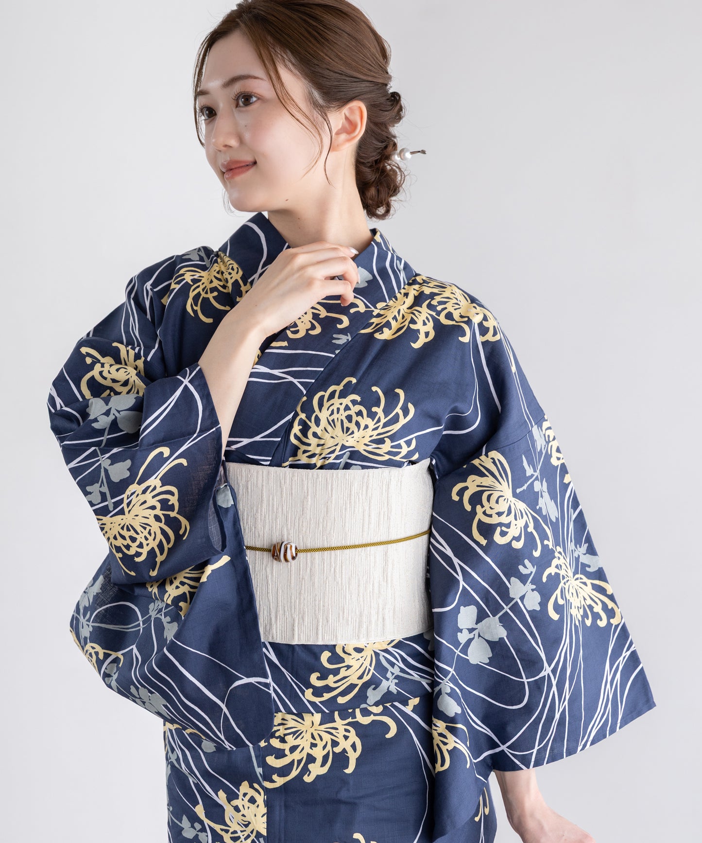 流水に乱菊 こだわり浴衣 5点セット (浴衣/帯/下駄/腰紐/着付け冊子)