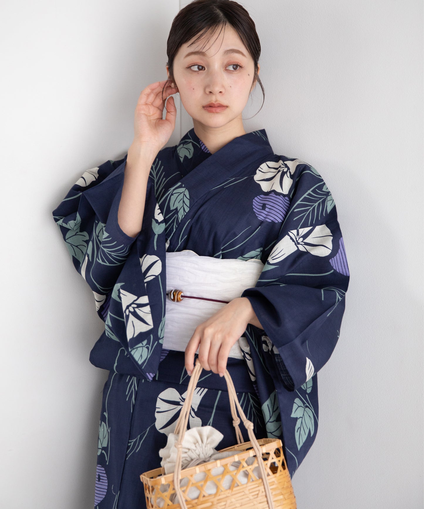 宵の朝顔 こだわり浴衣5点セット (浴衣/帯/下駄/腰紐/着付け冊子)