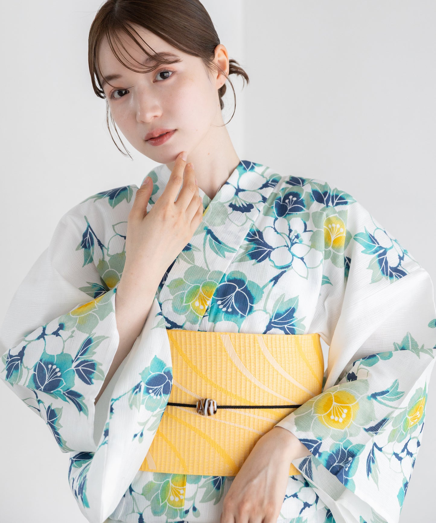 青花淡黄 こだわり浴衣5点セット (浴衣/帯/下駄/腰紐/着付け冊子) 麻混 綿麻 楊柳生地