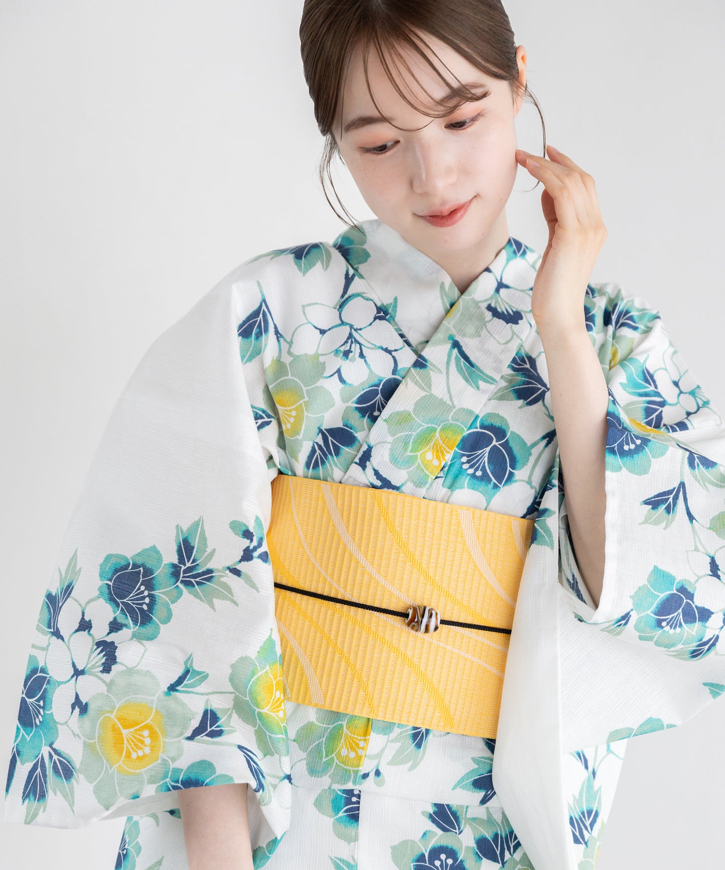 青花淡黄 こだわり浴衣5点セット (浴衣/帯/下駄/腰紐/着付け冊子) 麻混 綿麻 楊柳生地