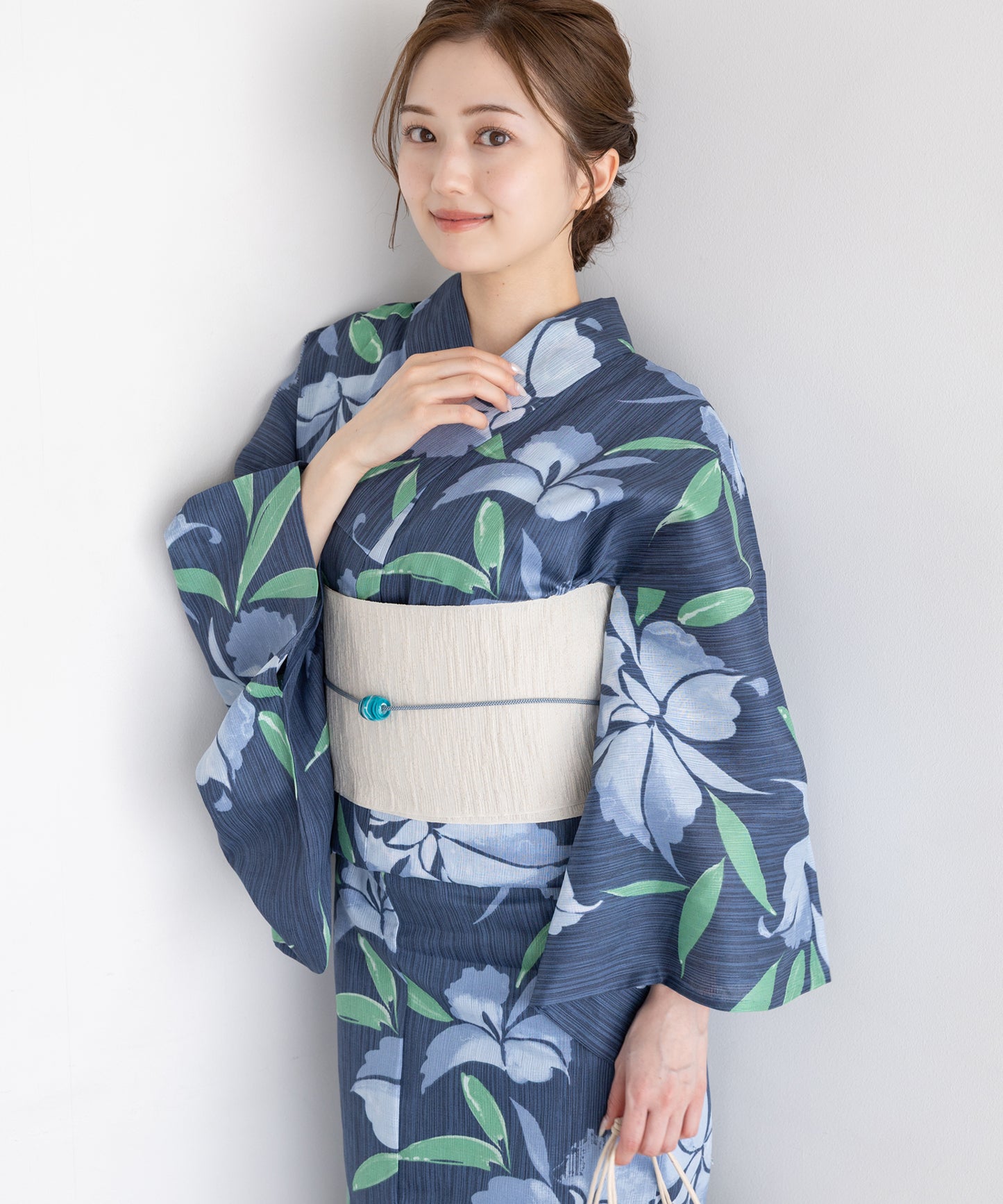 宵のあやめ こだわり浴衣5点セット (浴衣/帯/下駄/腰紐/着付け冊子) 麻混 綿麻 楊柳生地