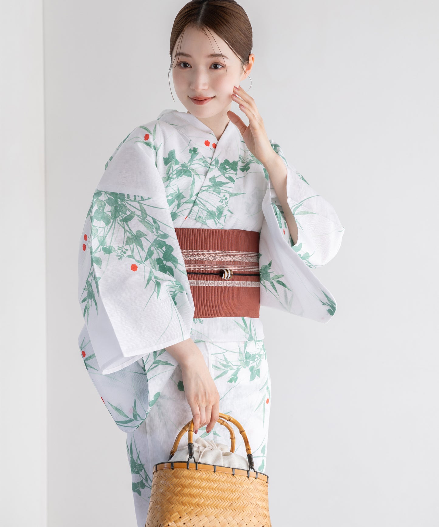 涼の夏実花 こだわり浴衣5点セット (浴衣/帯/下駄/腰紐/着付け冊子) 麻混 綿麻 楊柳生地