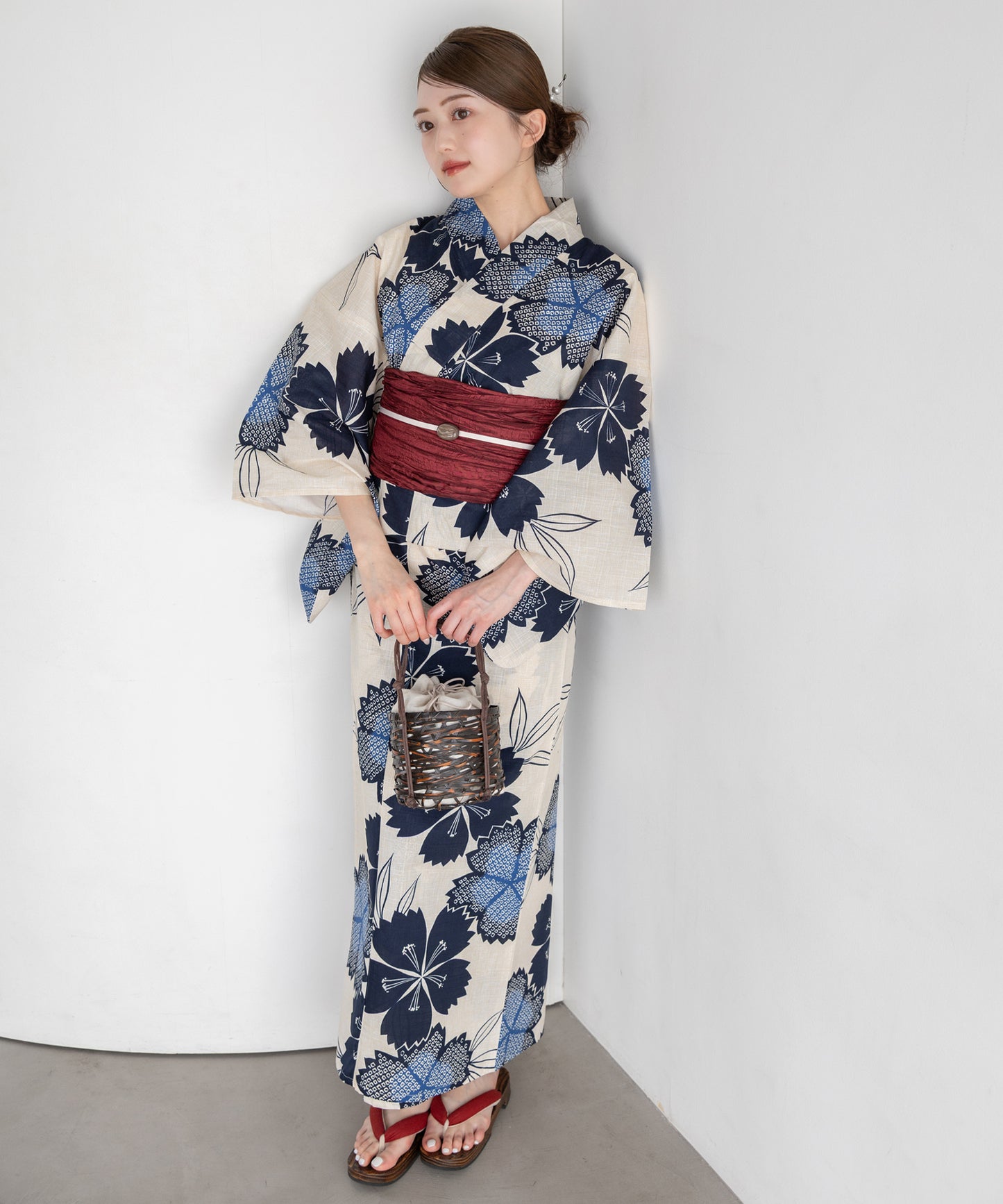 宵の撫子 こだわり浴衣5点セット (浴衣/帯/下駄/腰紐/着付け冊子) 変わり織生地
