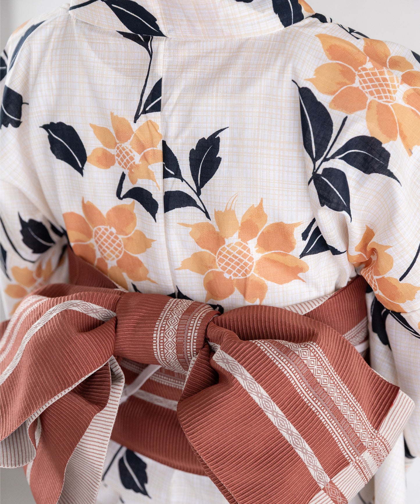 橙花の調べ こだわり浴衣5点セット (浴衣/帯/下駄/腰紐/着付け冊子) 変わり織生地