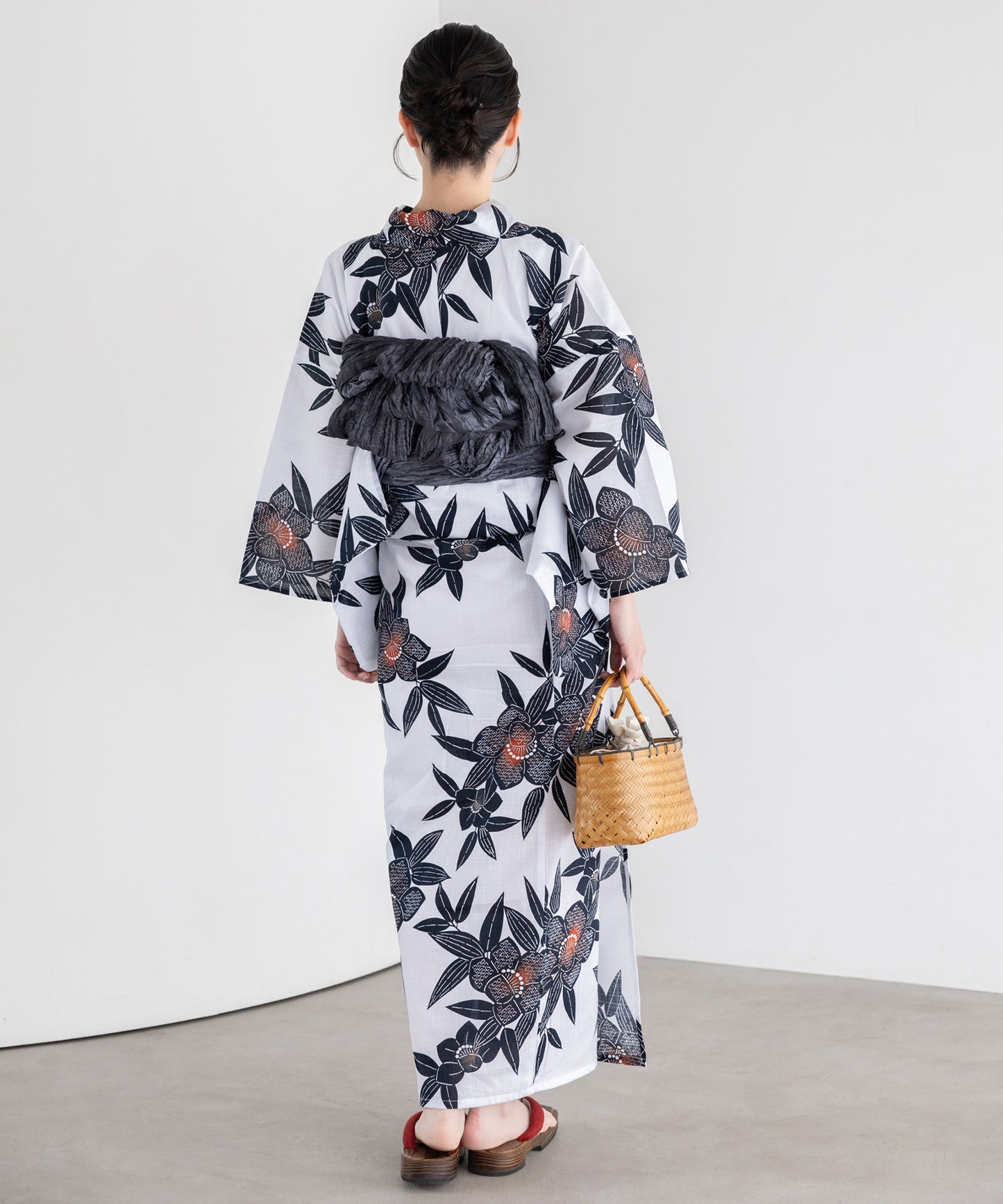 宵の花調べ こだわり浴衣5点セット (浴衣/帯/下駄/腰紐/着付け冊子) 変わり織生地