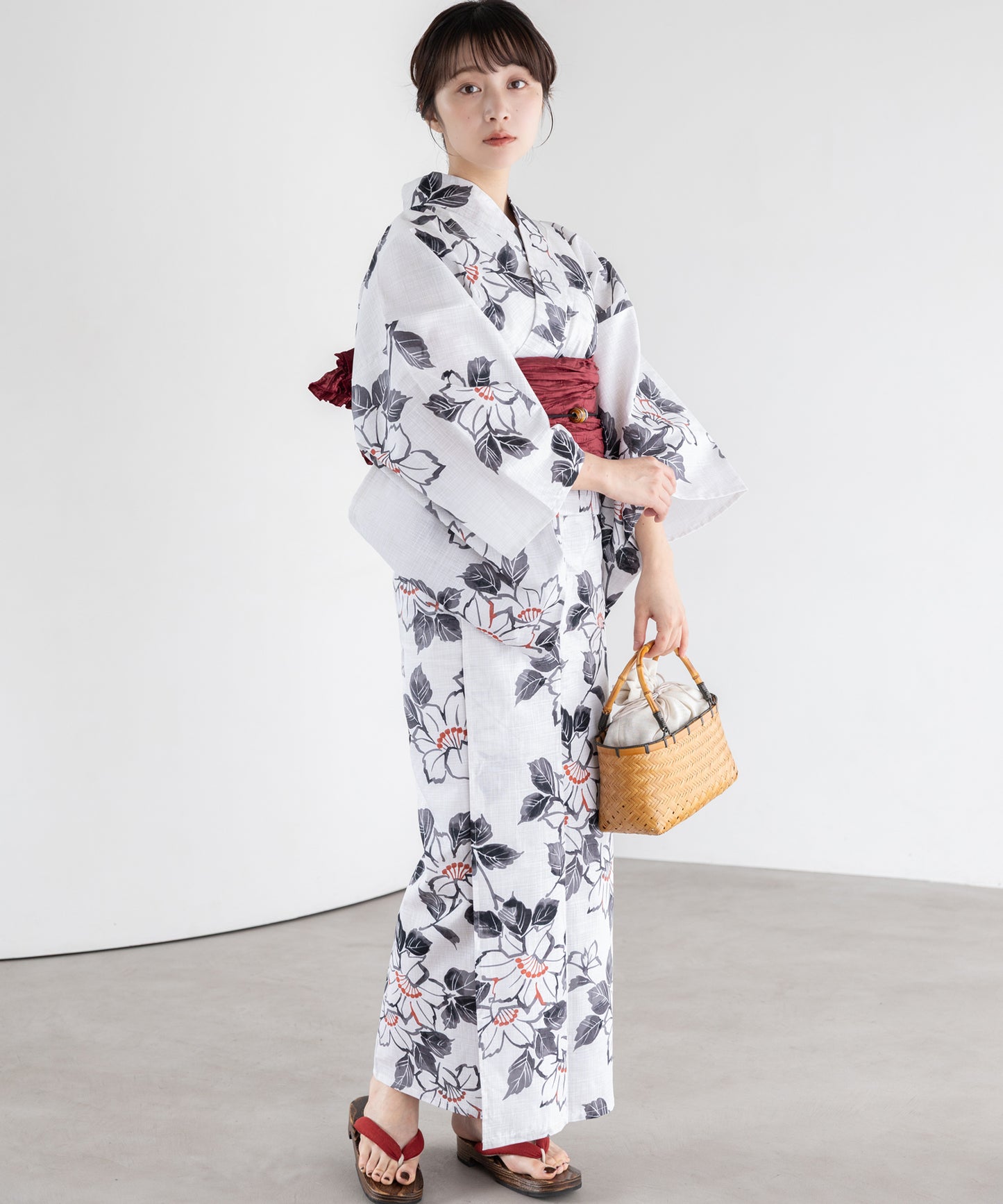白花古影 こだわり浴衣5点セット (浴衣/帯/下駄/腰紐/着付け冊子) 変わり織生地