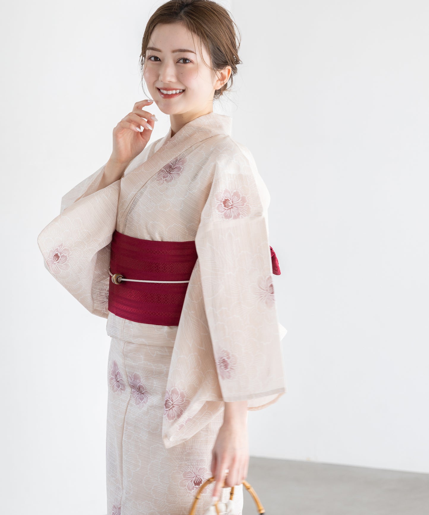 薄桜色に牡丹 こだわり浴衣5点セット (浴衣/帯/下駄/腰紐/着付け冊子)