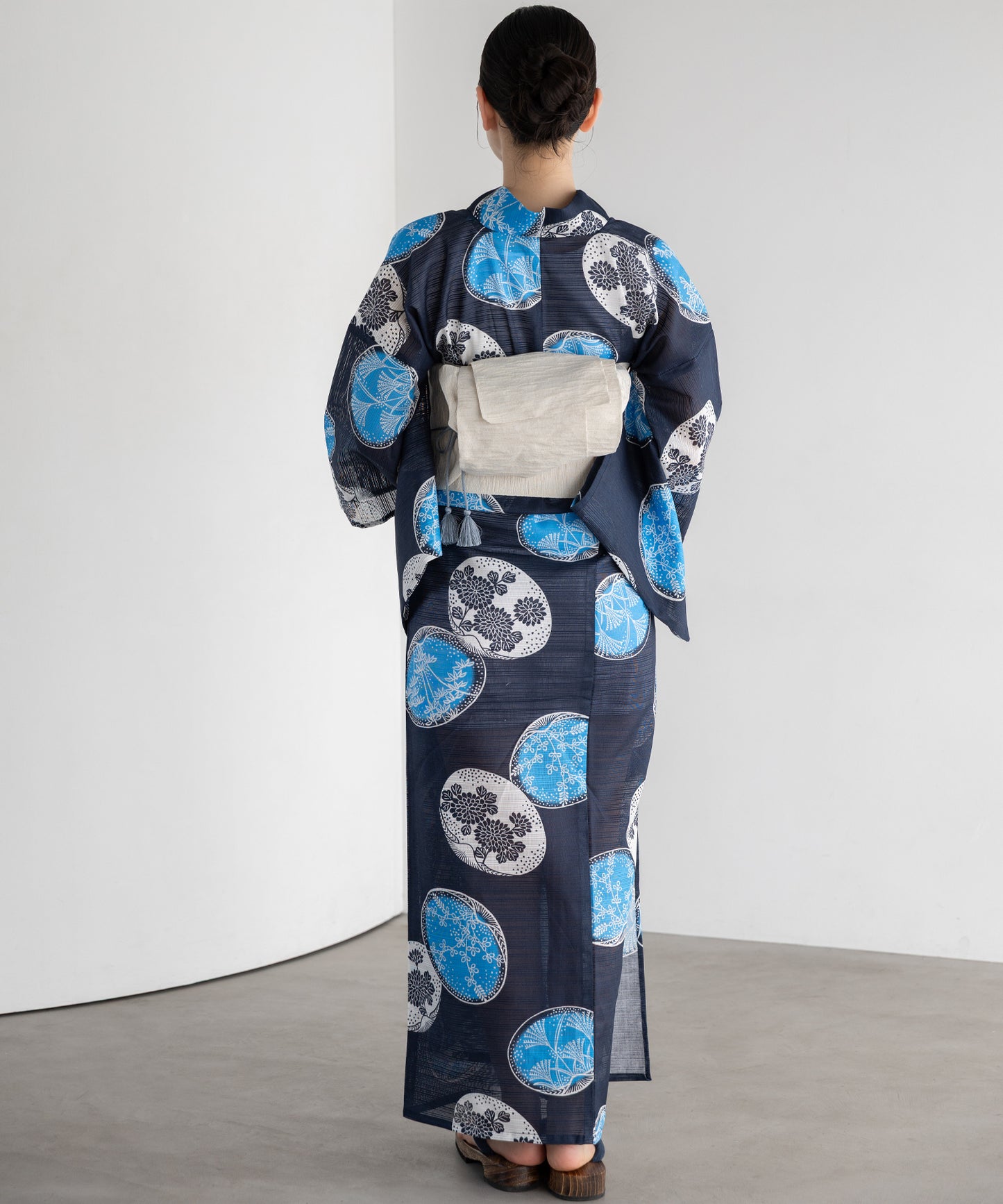 青紺の貝合わせ こだわり浴衣5点セット (浴衣/帯/下駄/腰紐/着付け冊子)