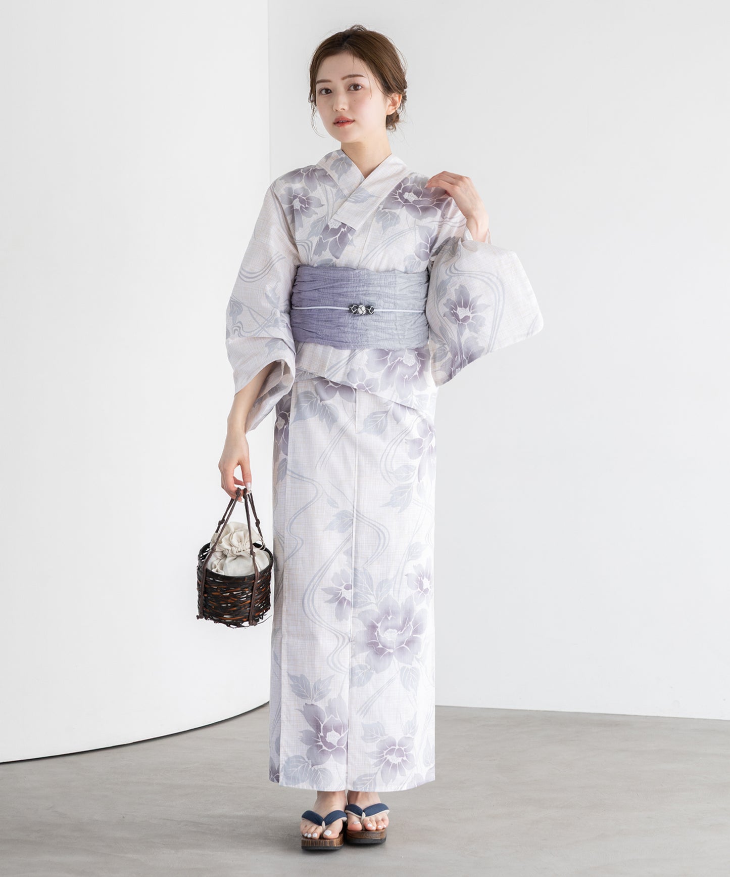 流水に淡涼花 こだわりセパレート浴衣５点セット (セパレート上・下/帯/下駄/着付け冊子)