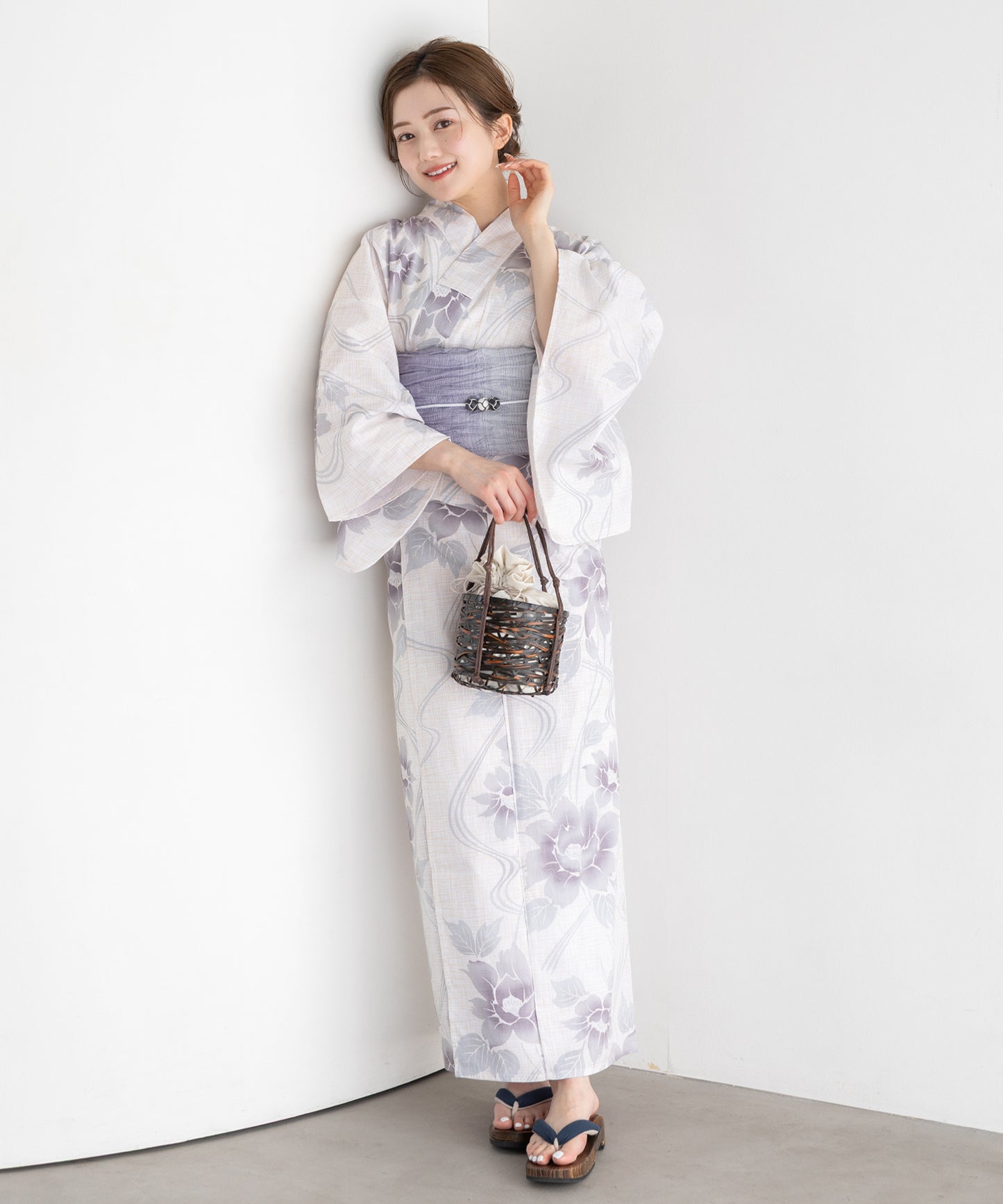 流水に淡涼花 こだわりセパレート浴衣５点セット (セパレート上・下/帯/下駄/着付け冊子)