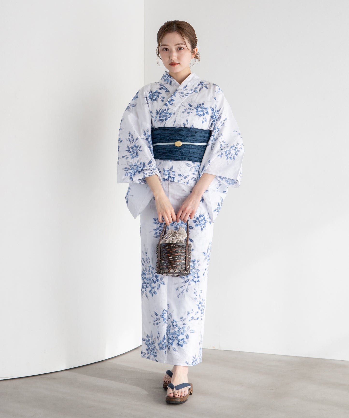 青花のしずく こだわりセパレート浴衣５点セット (セパレート上・下/帯/下駄/着付け冊子)
