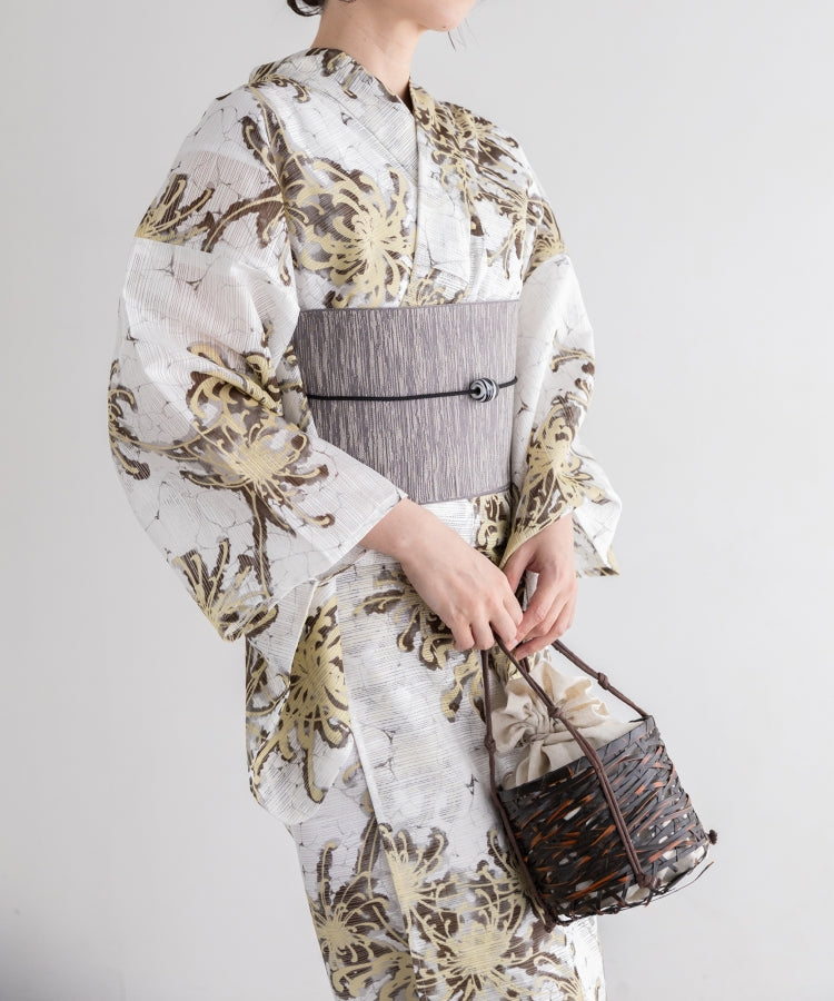 淡黄色の菊散らし こだわり浴衣5点セット (浴衣/帯/下駄/腰紐/着付け冊子)