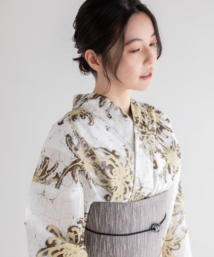 淡黄色の菊散らし こだわり浴衣5点セット (浴衣/帯/下駄/腰紐/着付け冊子)