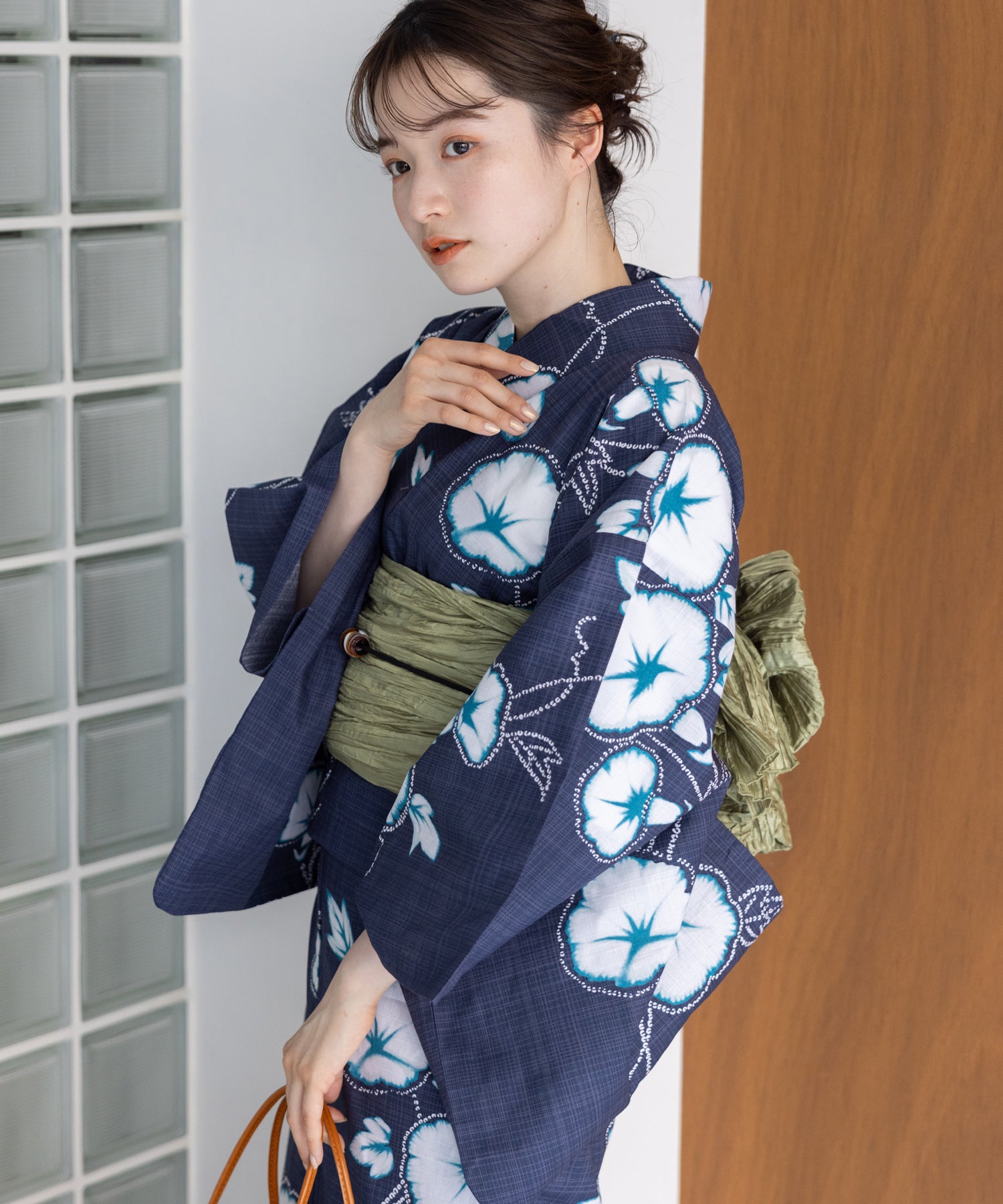 紺に白水の朝顔 こだわり 浴衣 5点セット (浴衣/帯/下駄/腰紐/着付け