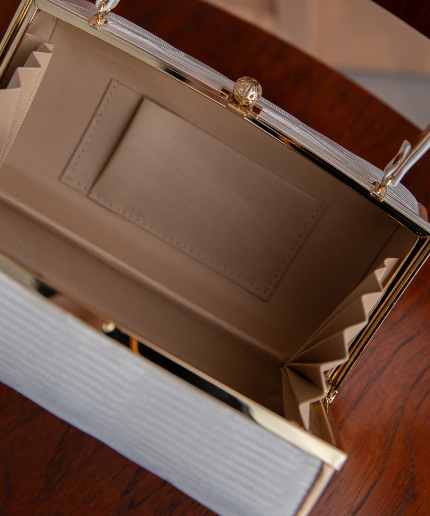 バッグ -ホワイト系