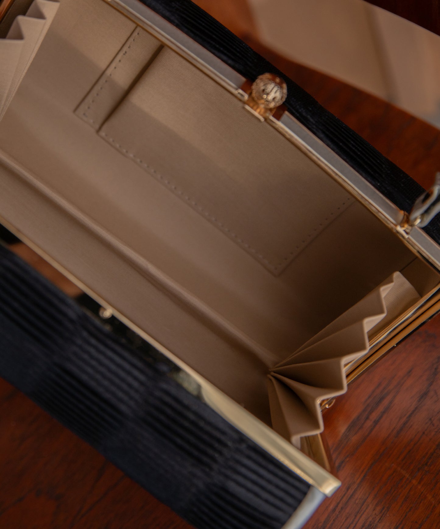 バッグ -ブラック系